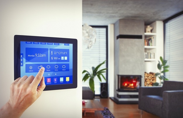 Increasing Energy Efficiency in Energy Management Systems with Smart Home Data